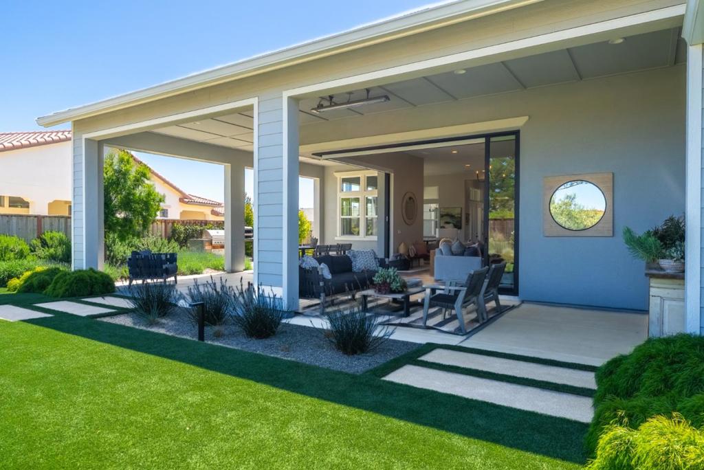 main property photo 63