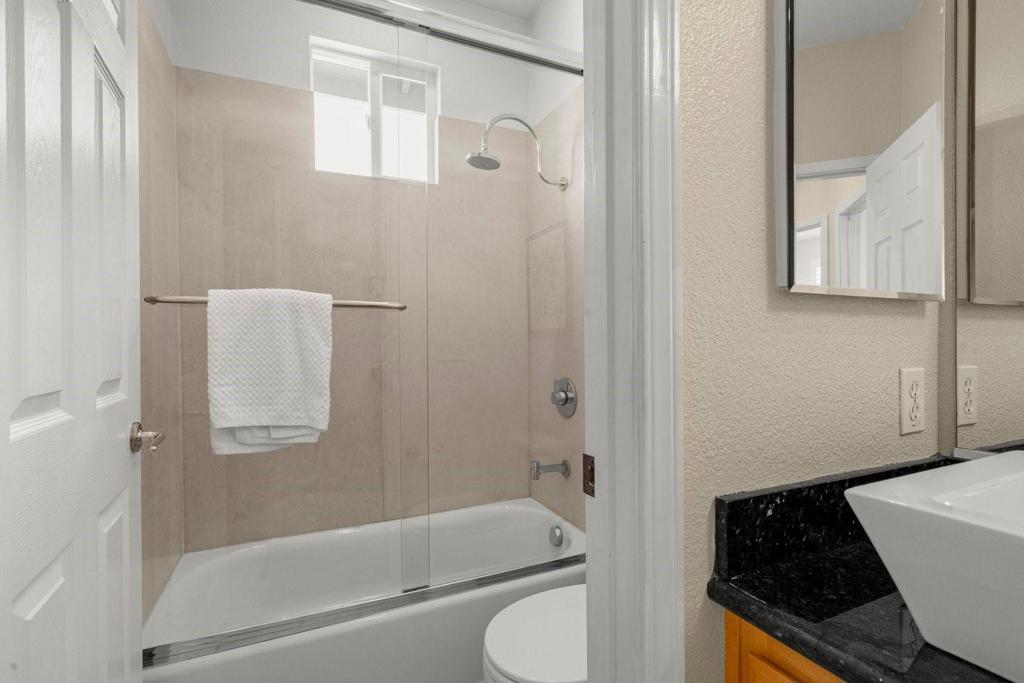 main property photo 80