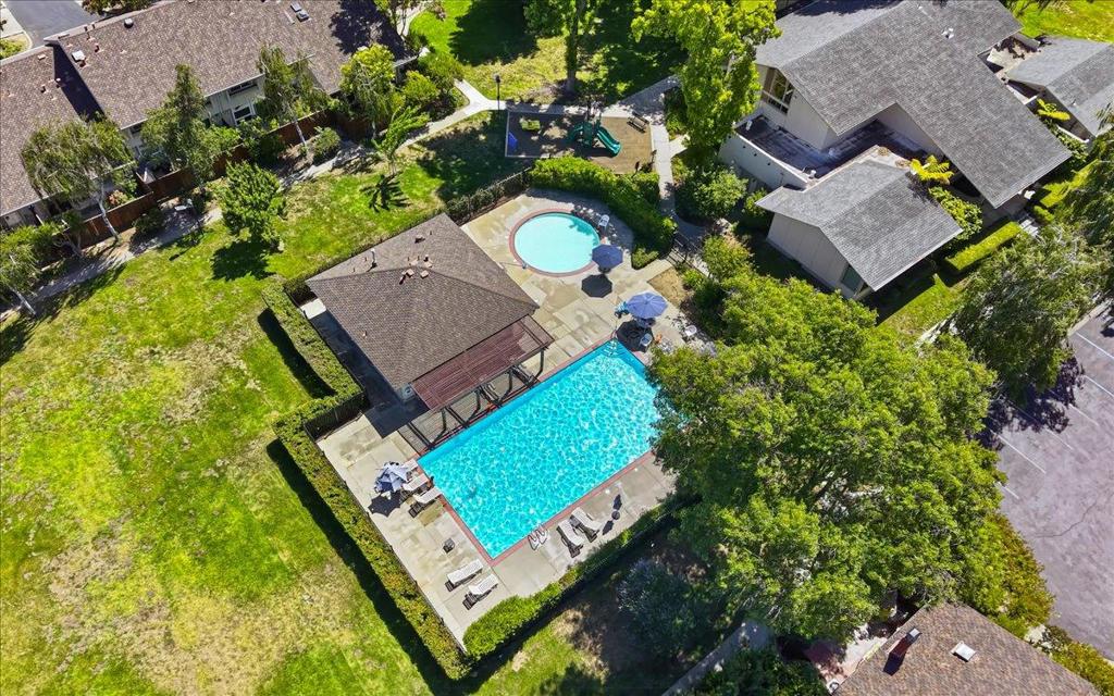 main property photo 64