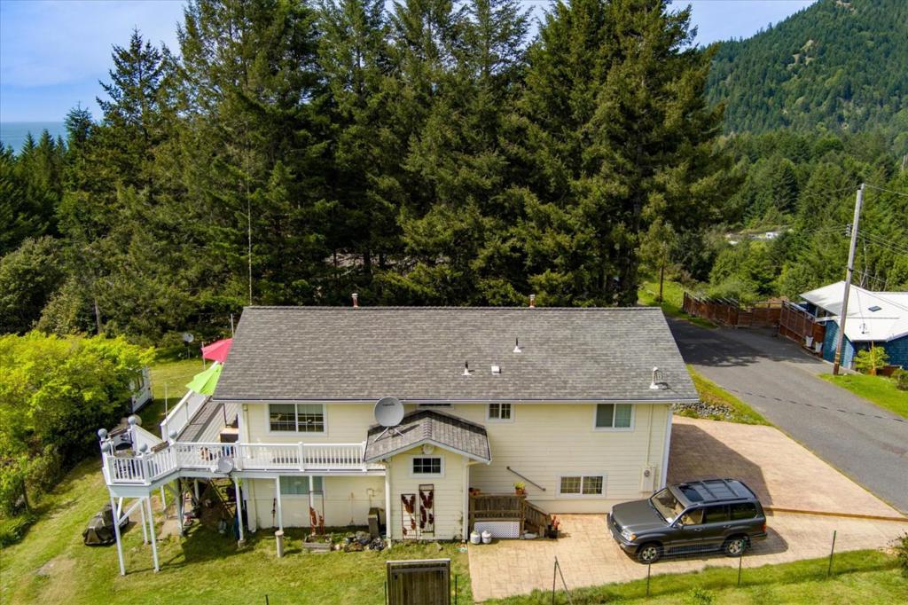 main property photo 54