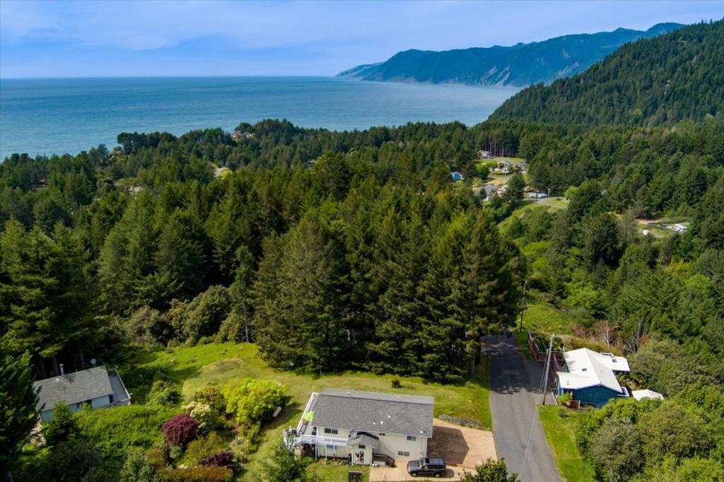 main property photo 59