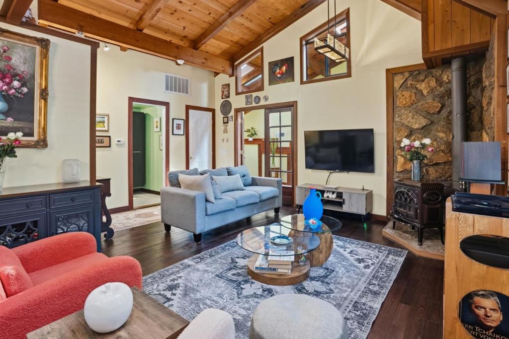 main property photo 20