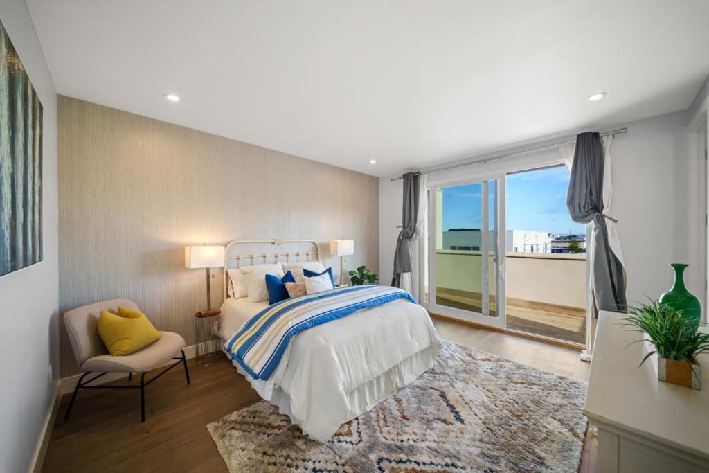 main property photo 66