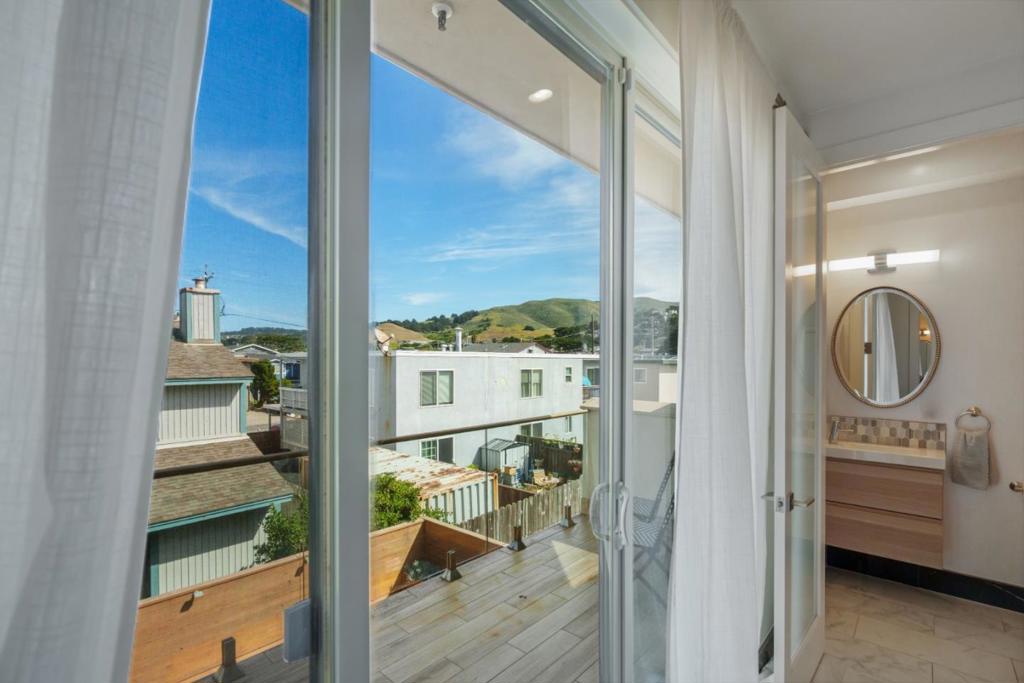 main property photo 68
