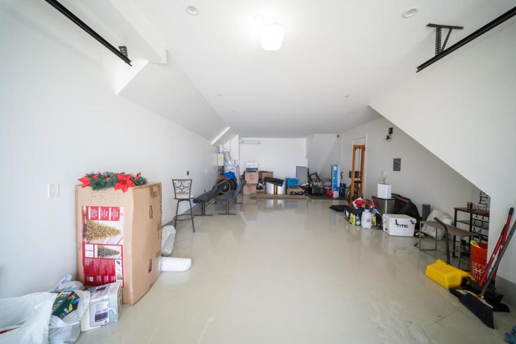main property photo 83