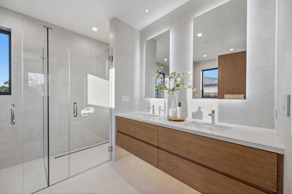 main property photo 65