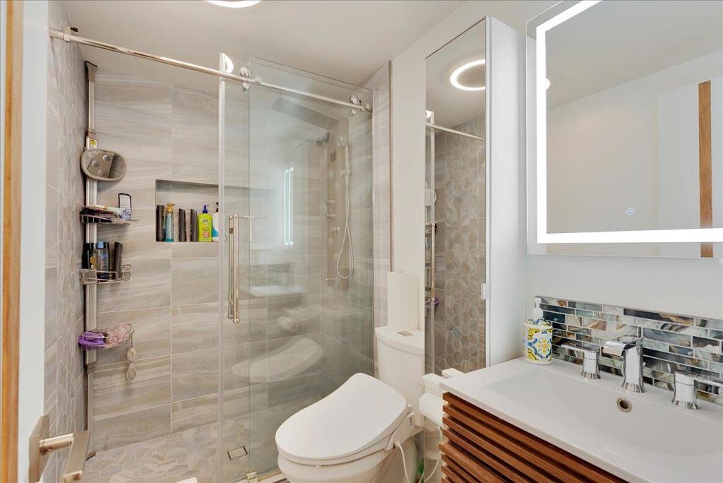 main property photo 63