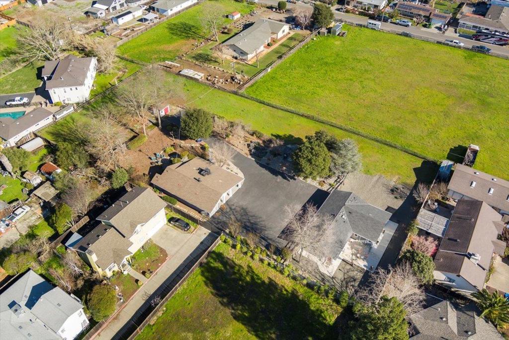 main property photo 84