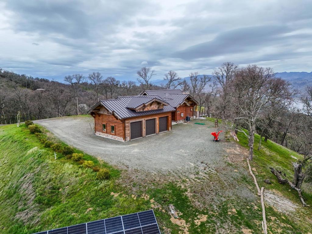 main property photo 85