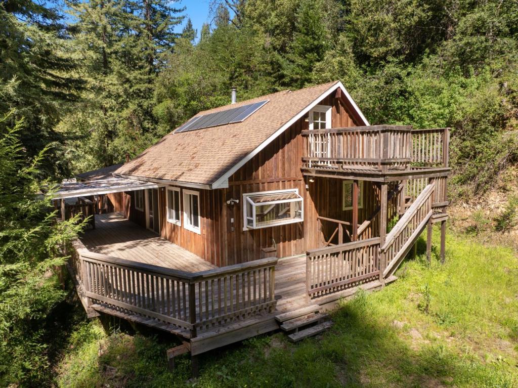 main property photo 60