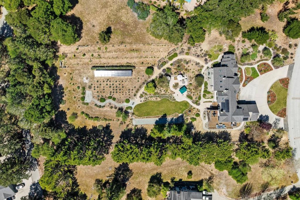 main property photo 56
