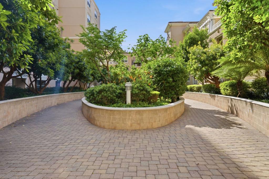 main property photo 83