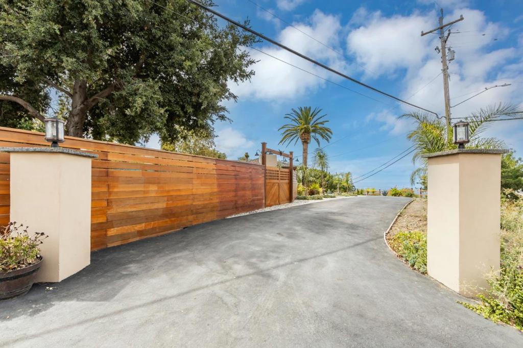 main property photo 71