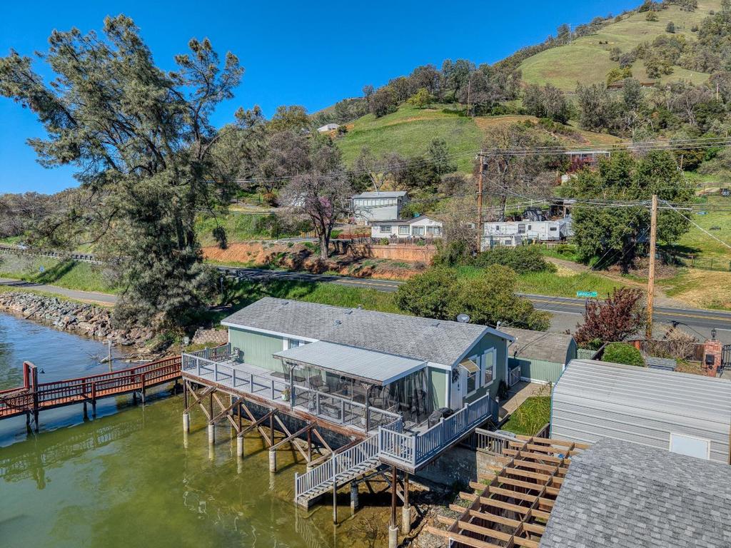 main property photo 22