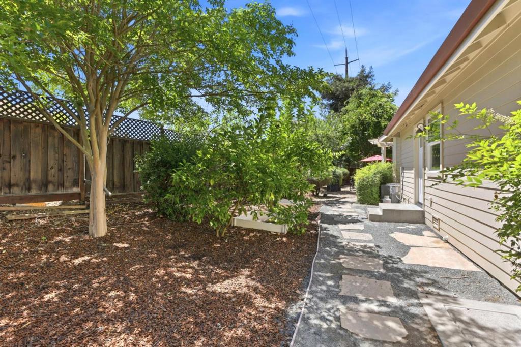 main property photo 69