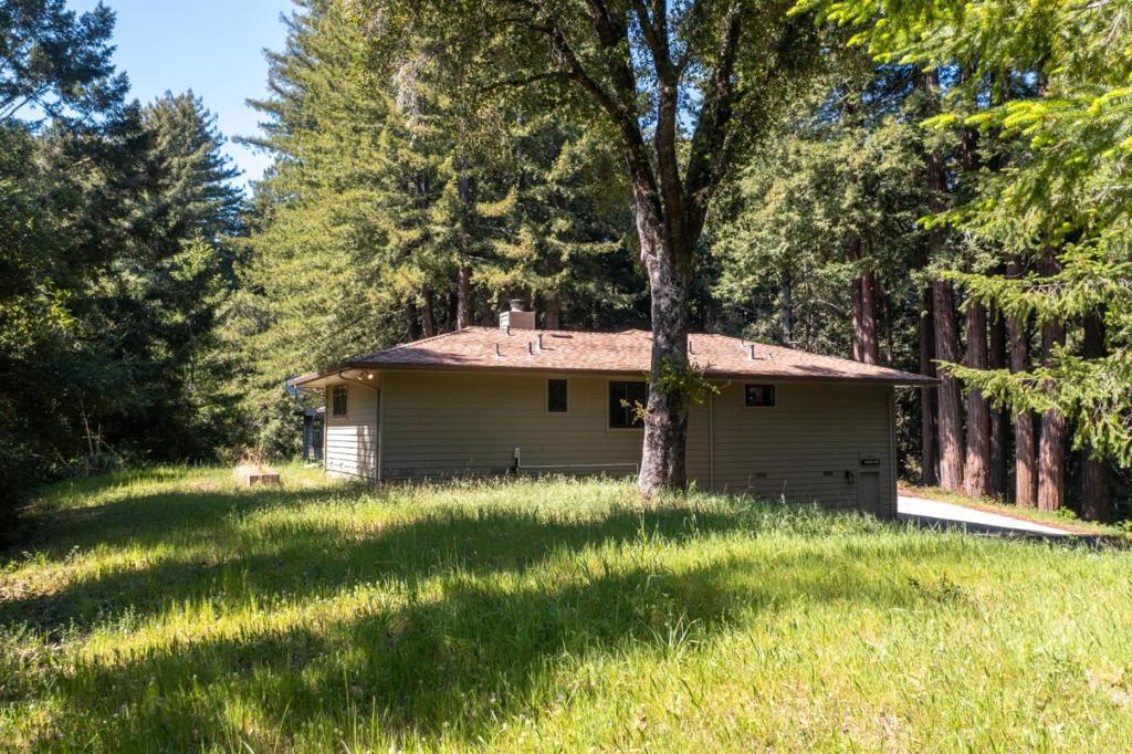 main property photo 53