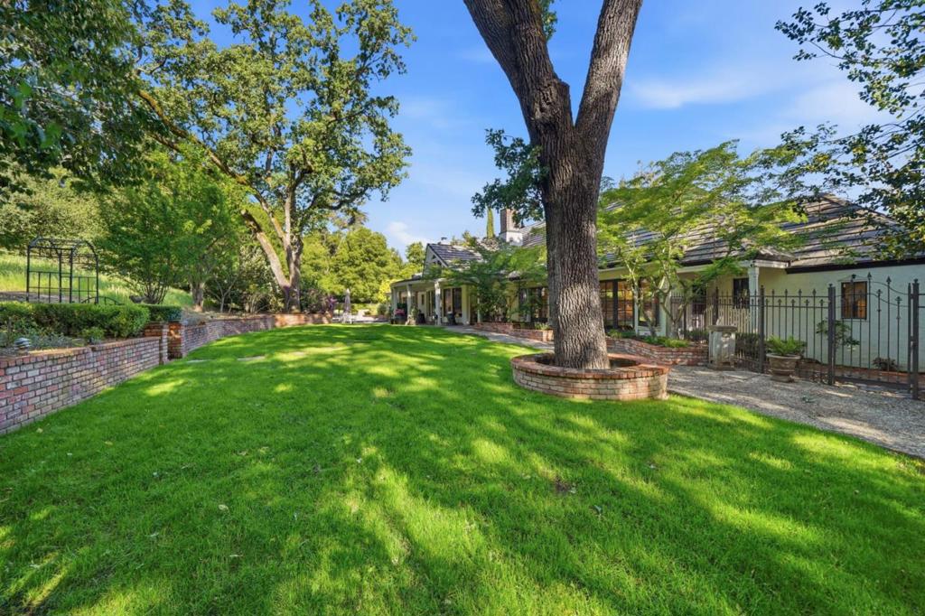 main property photo 71