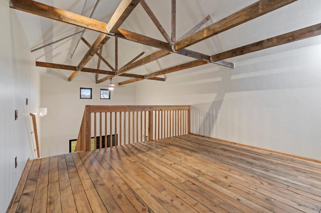 main property photo 57