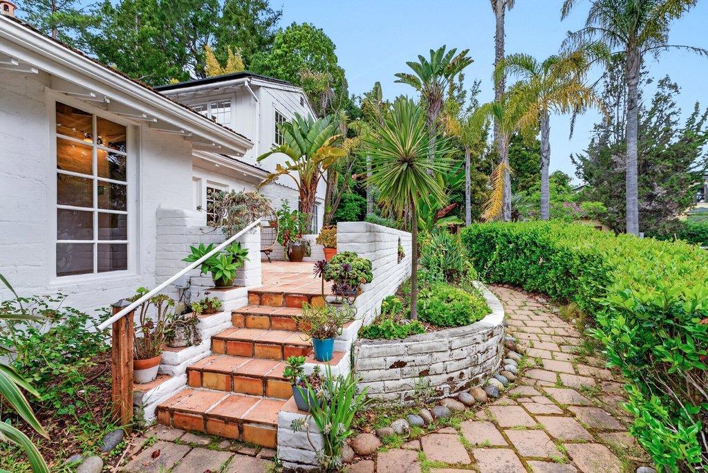 main property photo 61