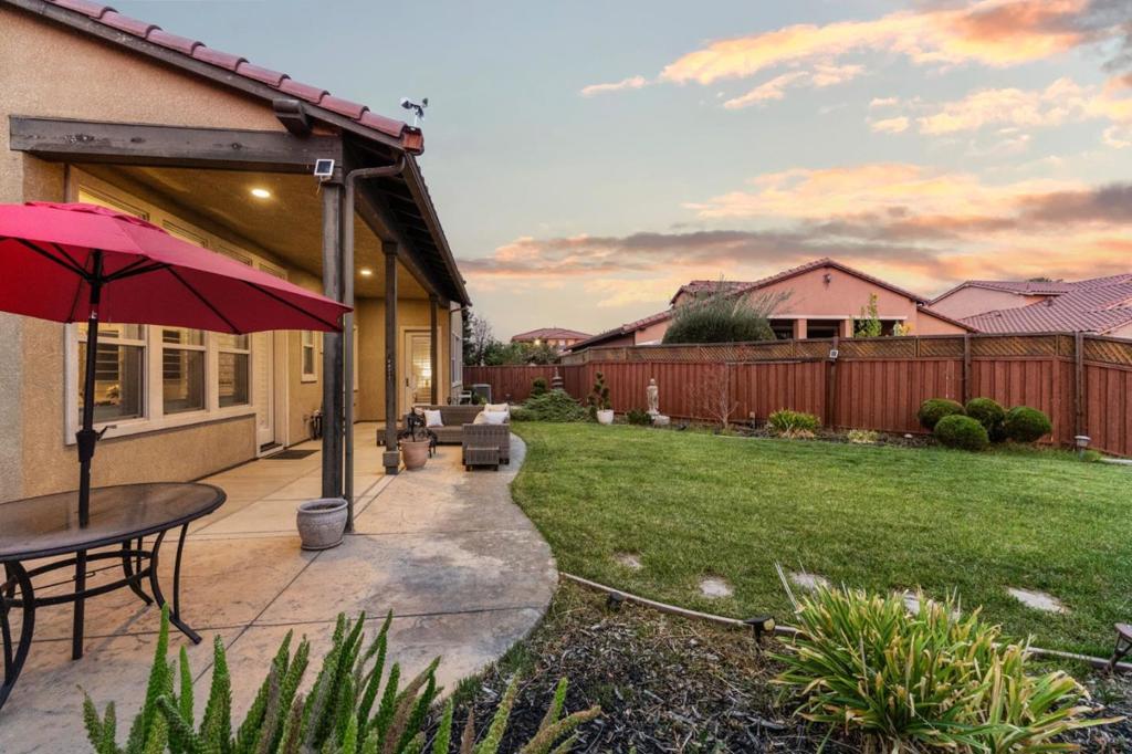 main property photo 66