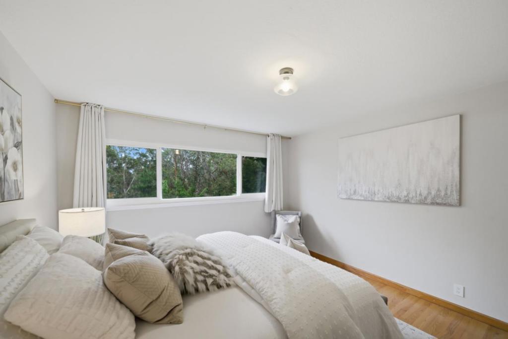 main property photo 67