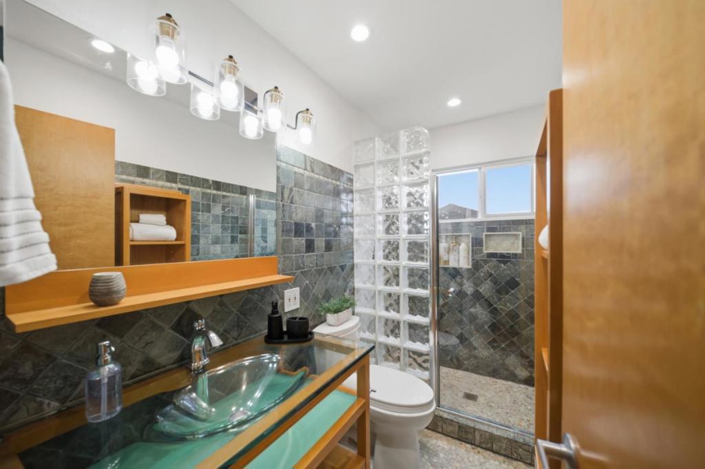 main property photo 69