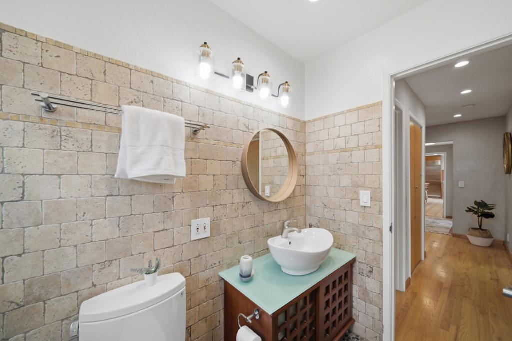 main property photo 74