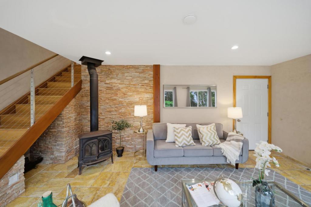 main property photo 76
