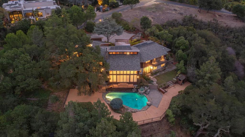 main property photo 56