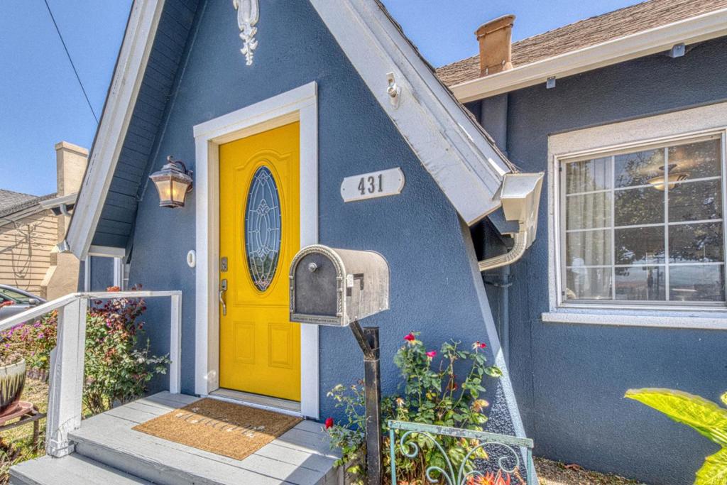main property photo 5