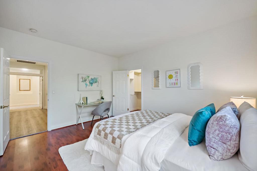 main property photo 63