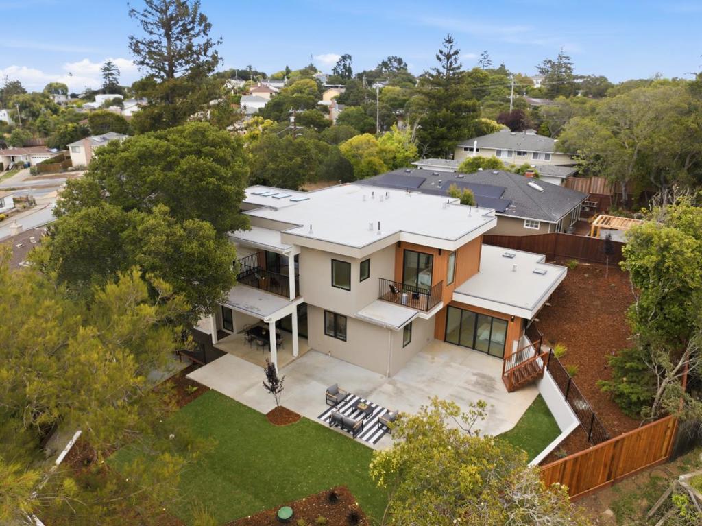 main property photo 55
