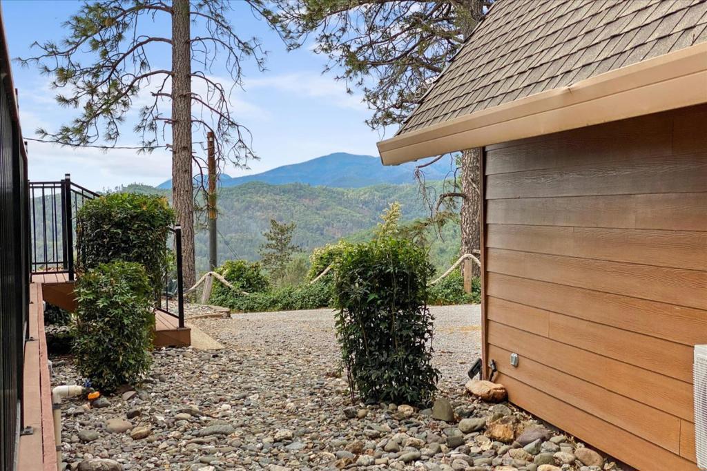 main property photo 74