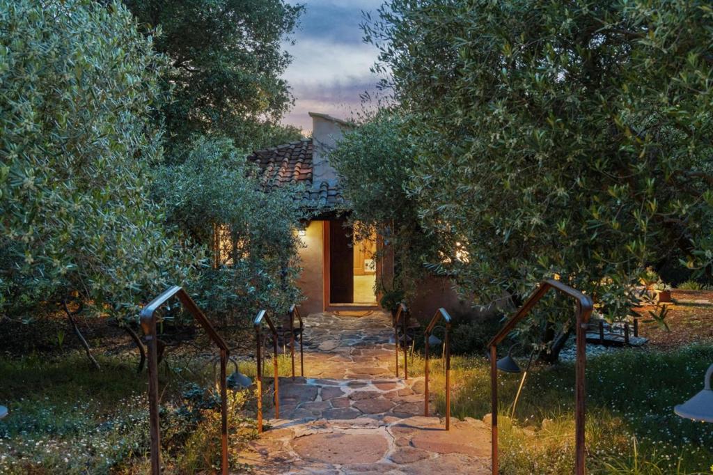 main property photo 59