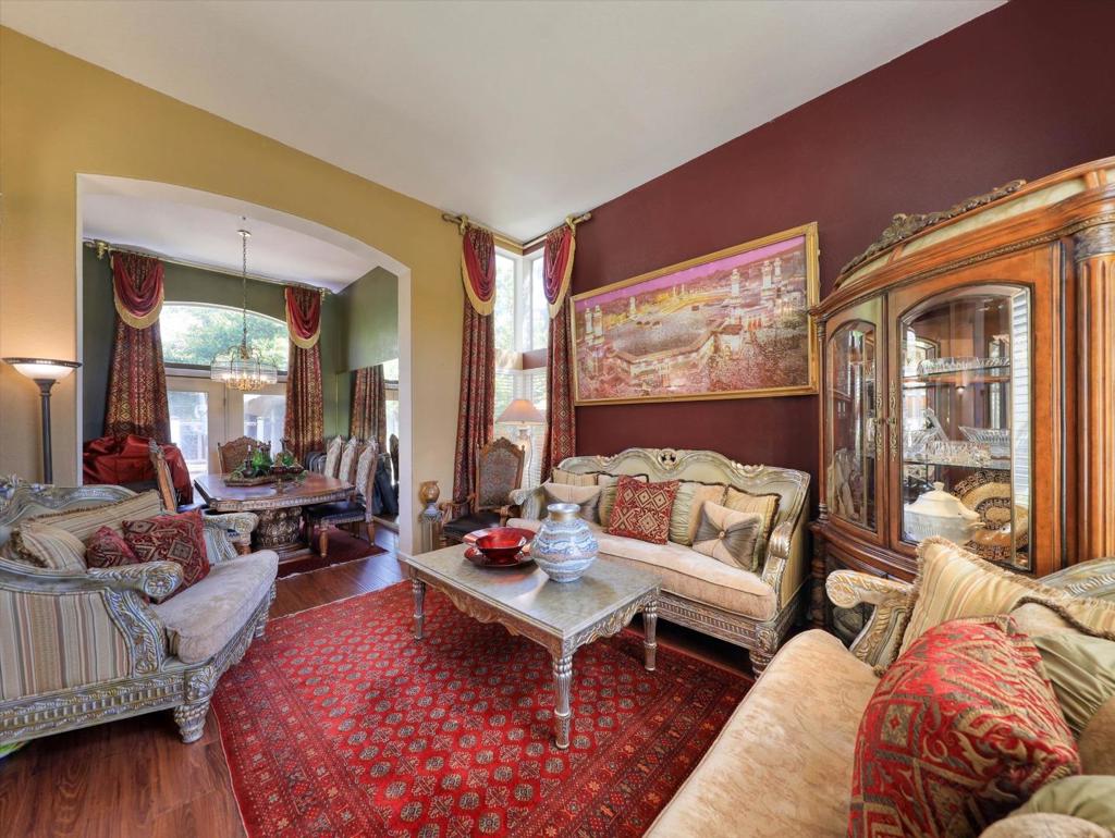 main property photo 5