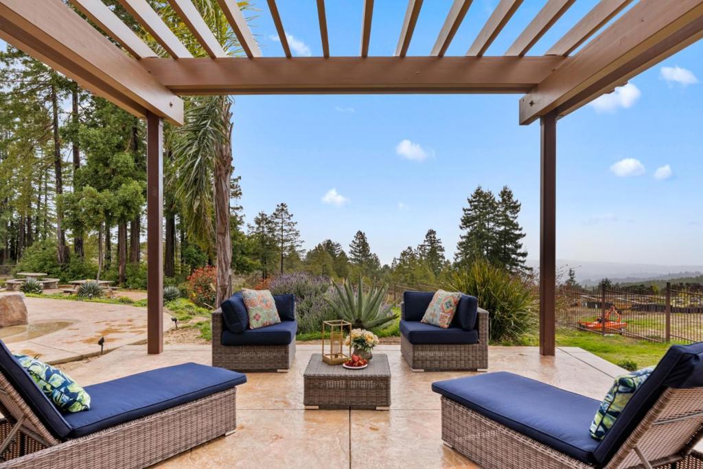 main property photo 62
