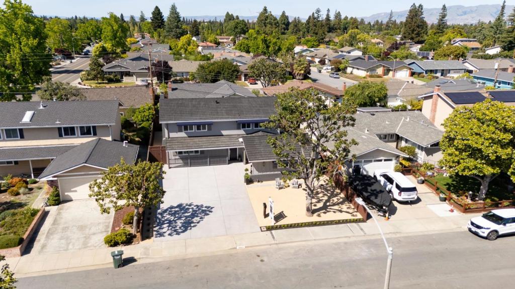 main property photo 63