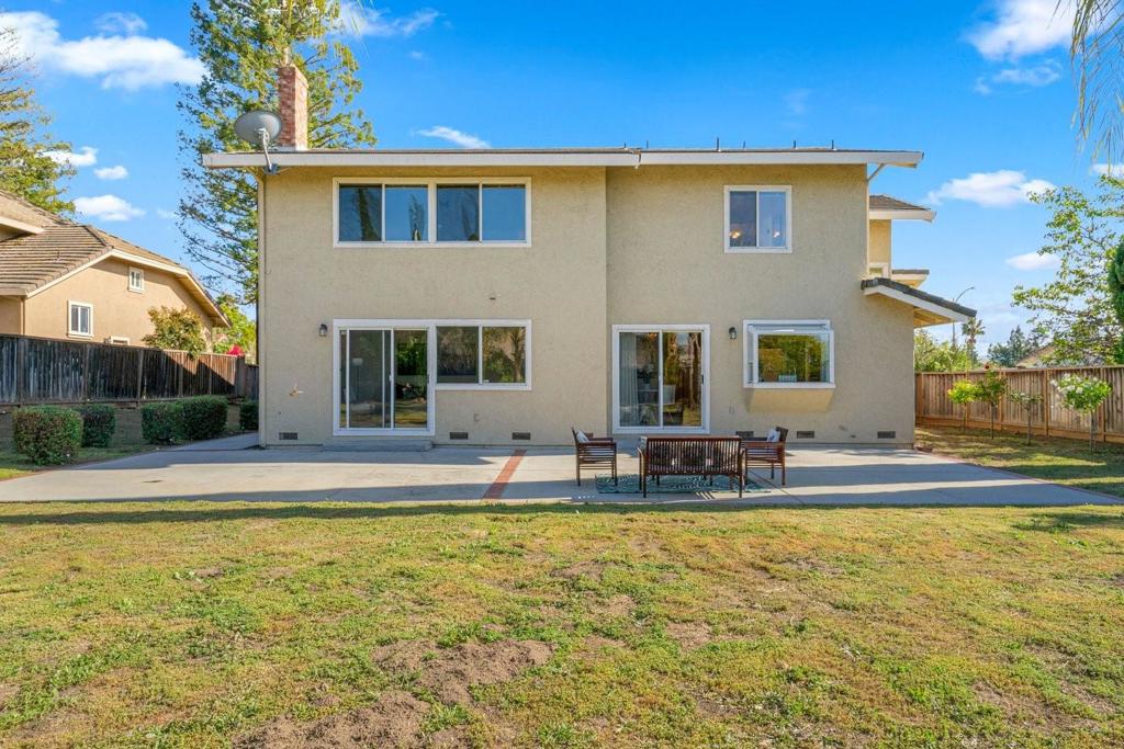 main property photo 60