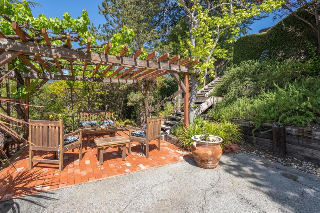 main property photo 55