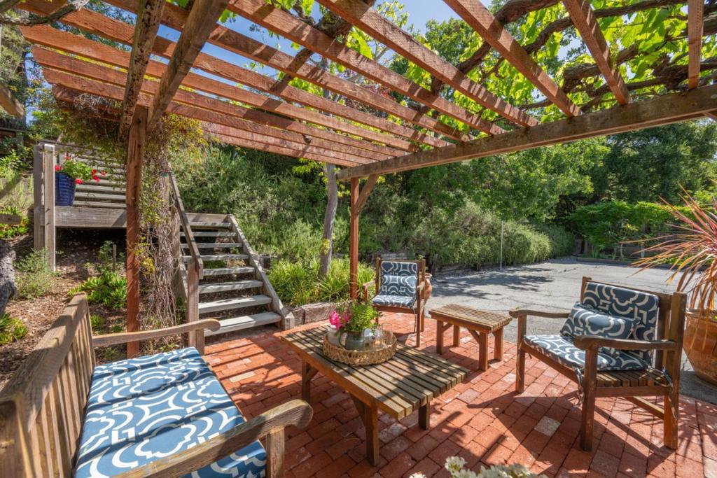 main property photo 56