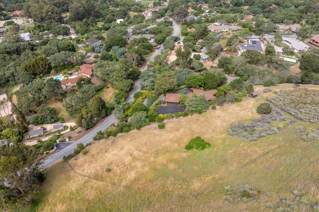 main property photo 59