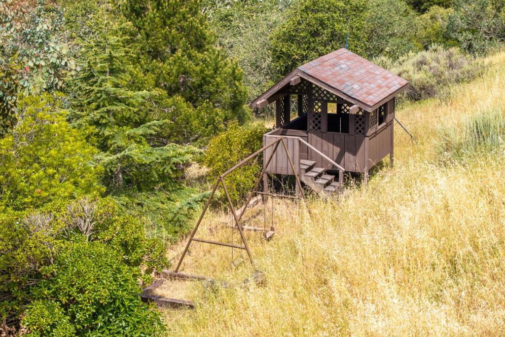 main property photo 67