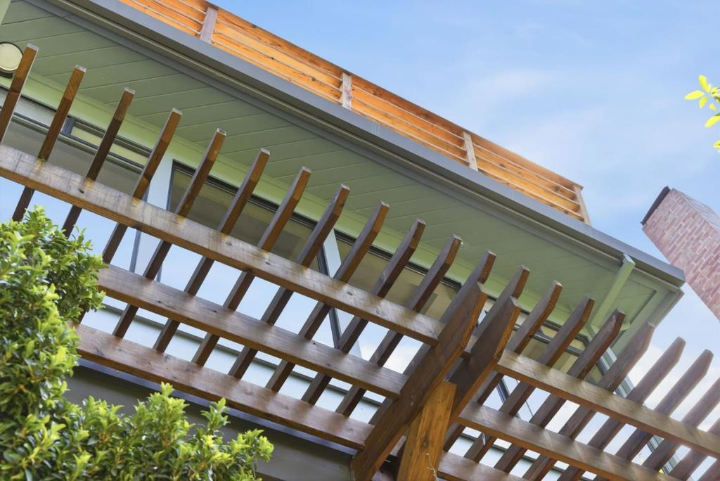 main property photo 72