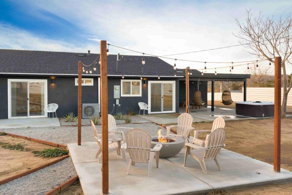main property photo 40