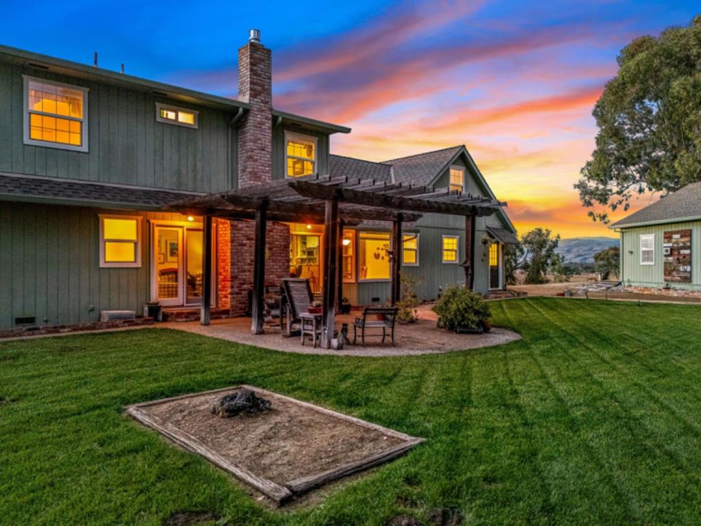 main property photo 102