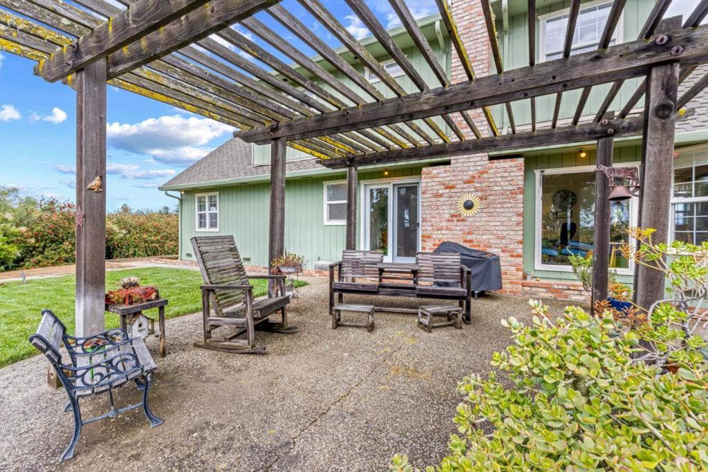 main property photo 61