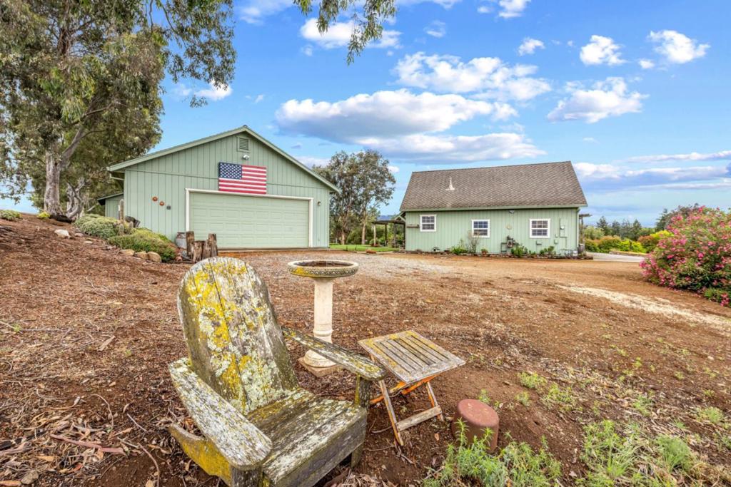main property photo 69