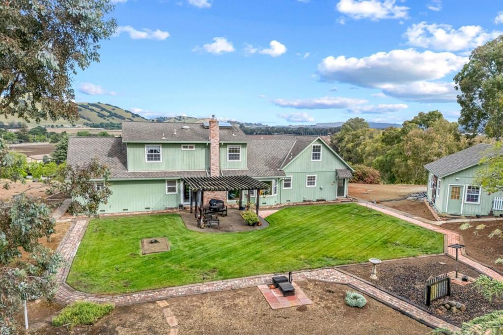 main property photo 76