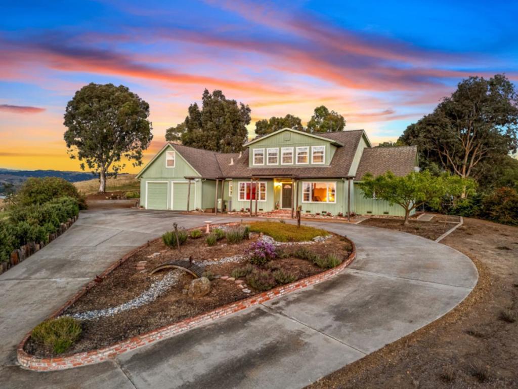 main property photo 94