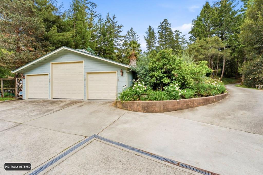 main property photo 59